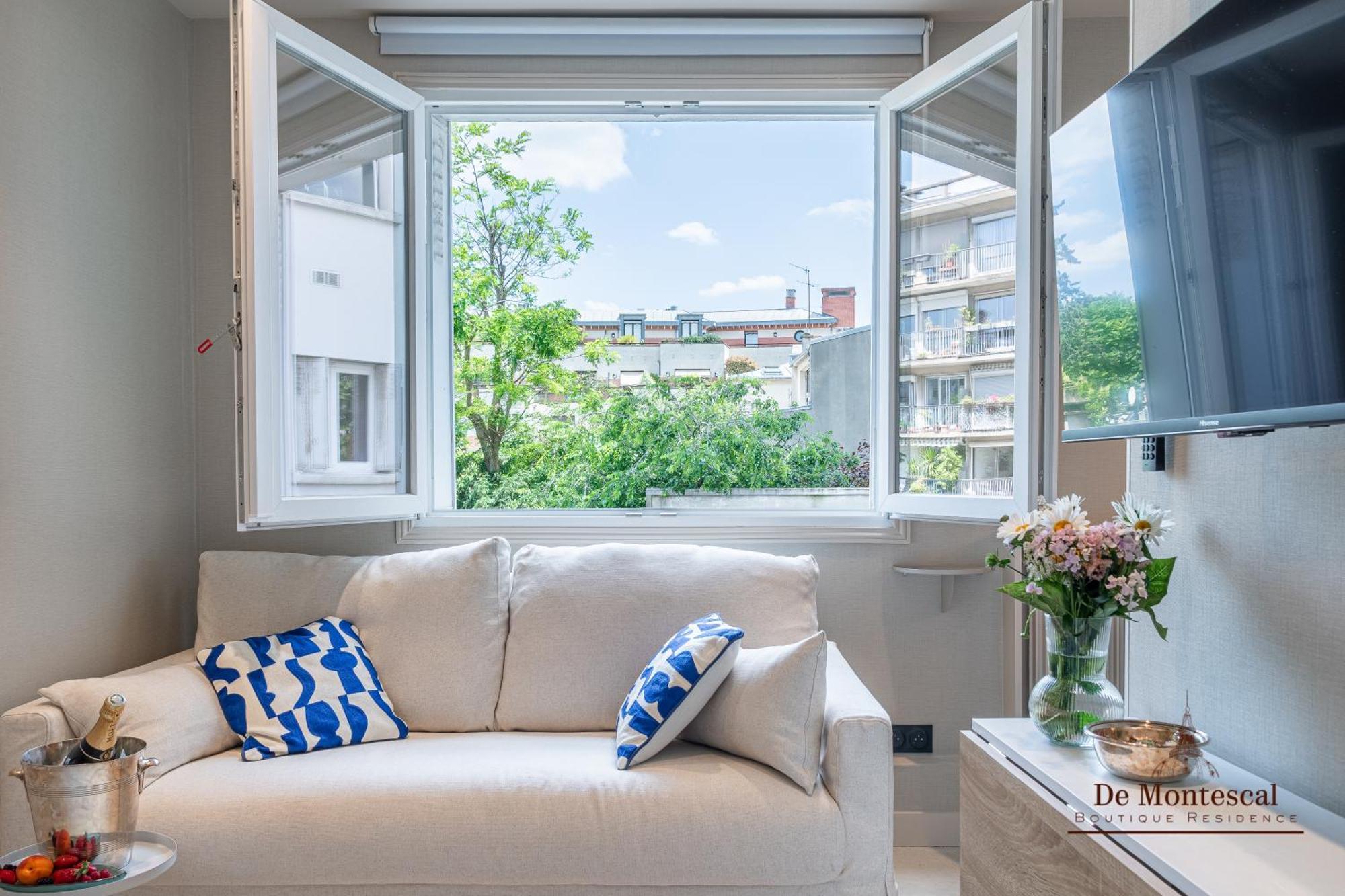 De Montescal- Montparnasse Central With Ac 11 To 14M2 Studio In A Prime Location 巴黎 外观 照片