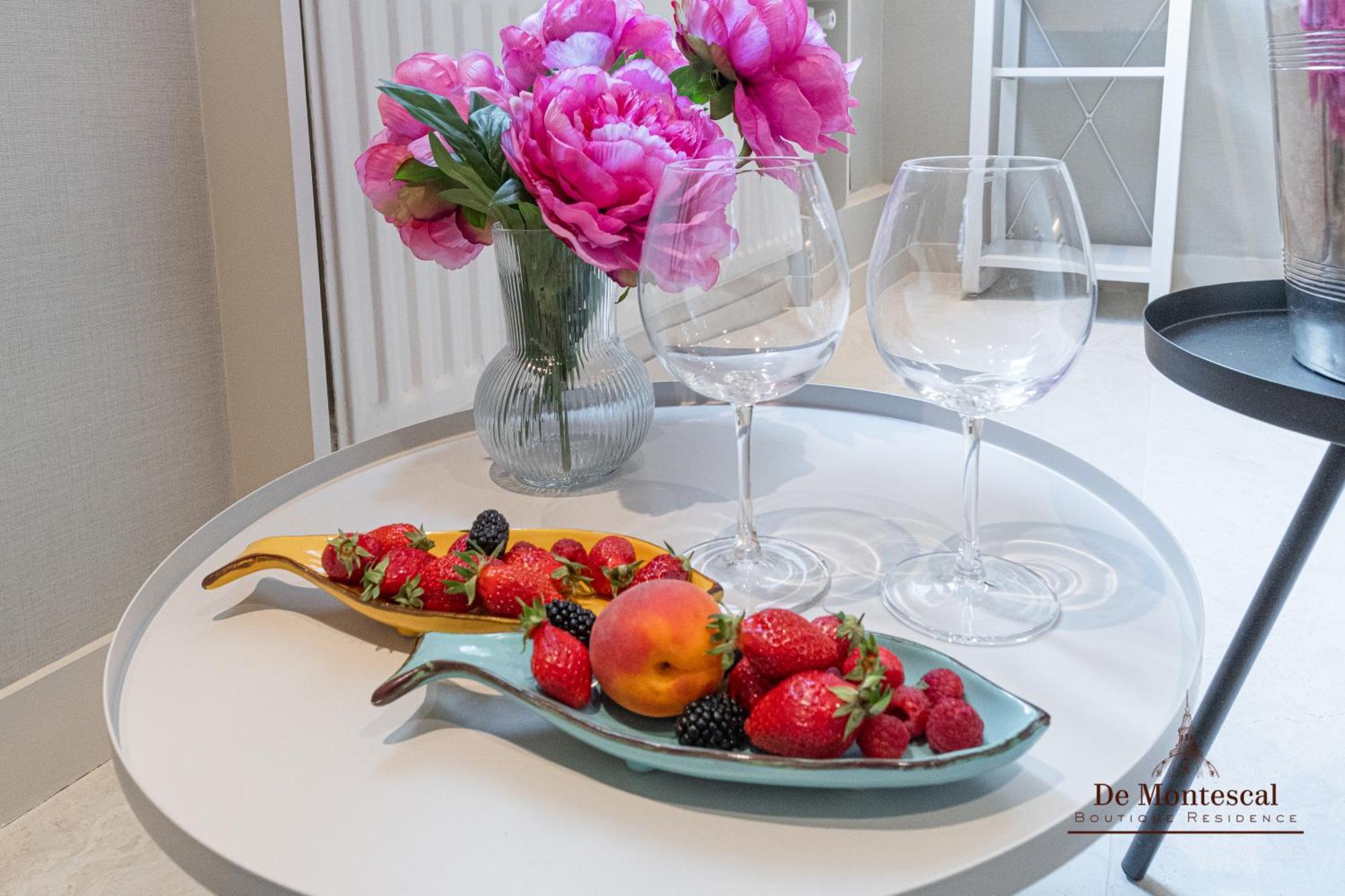 De Montescal- Montparnasse Central With Ac 11 To 14M2 Studio In A Prime Location 巴黎 外观 照片